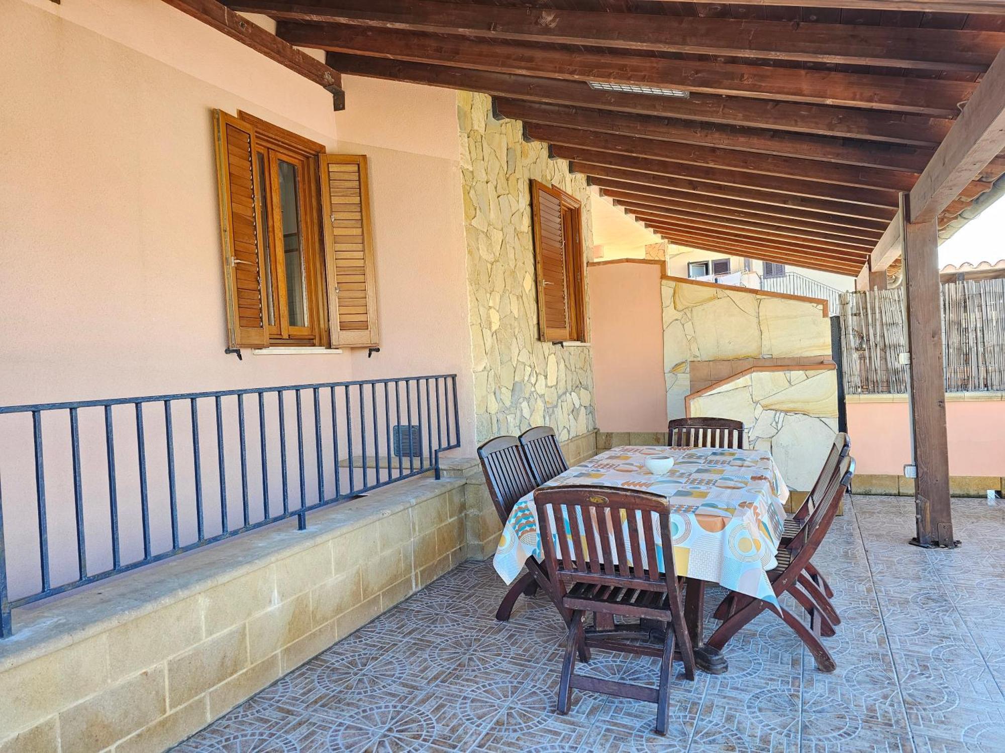 Costa Mediterranea Holiday Homes Campofelice Di Roccella Ngoại thất bức ảnh