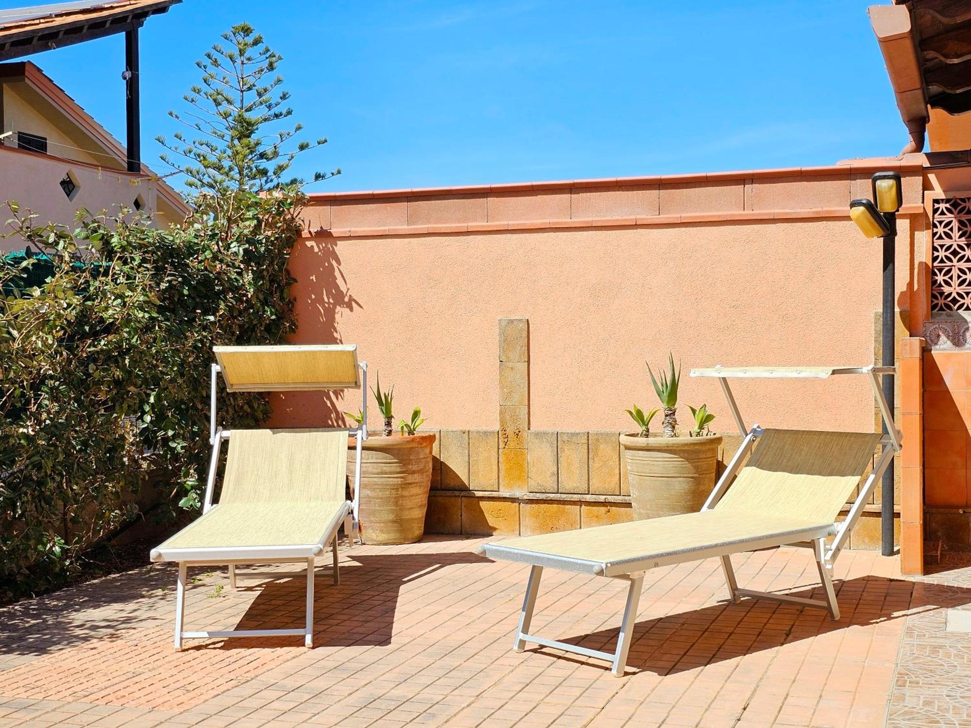 Costa Mediterranea Holiday Homes Campofelice Di Roccella Ngoại thất bức ảnh