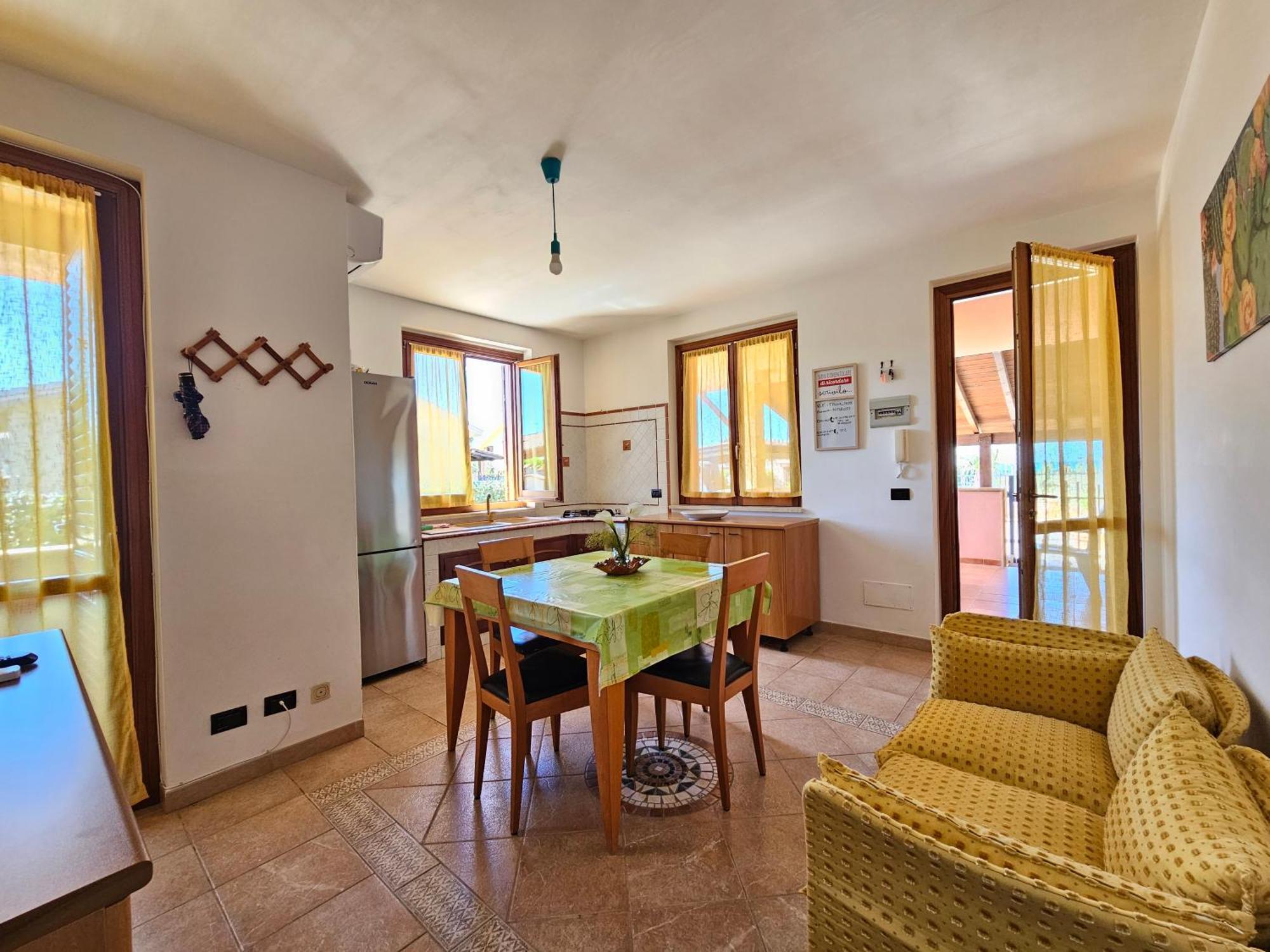Costa Mediterranea Holiday Homes Campofelice Di Roccella Ngoại thất bức ảnh