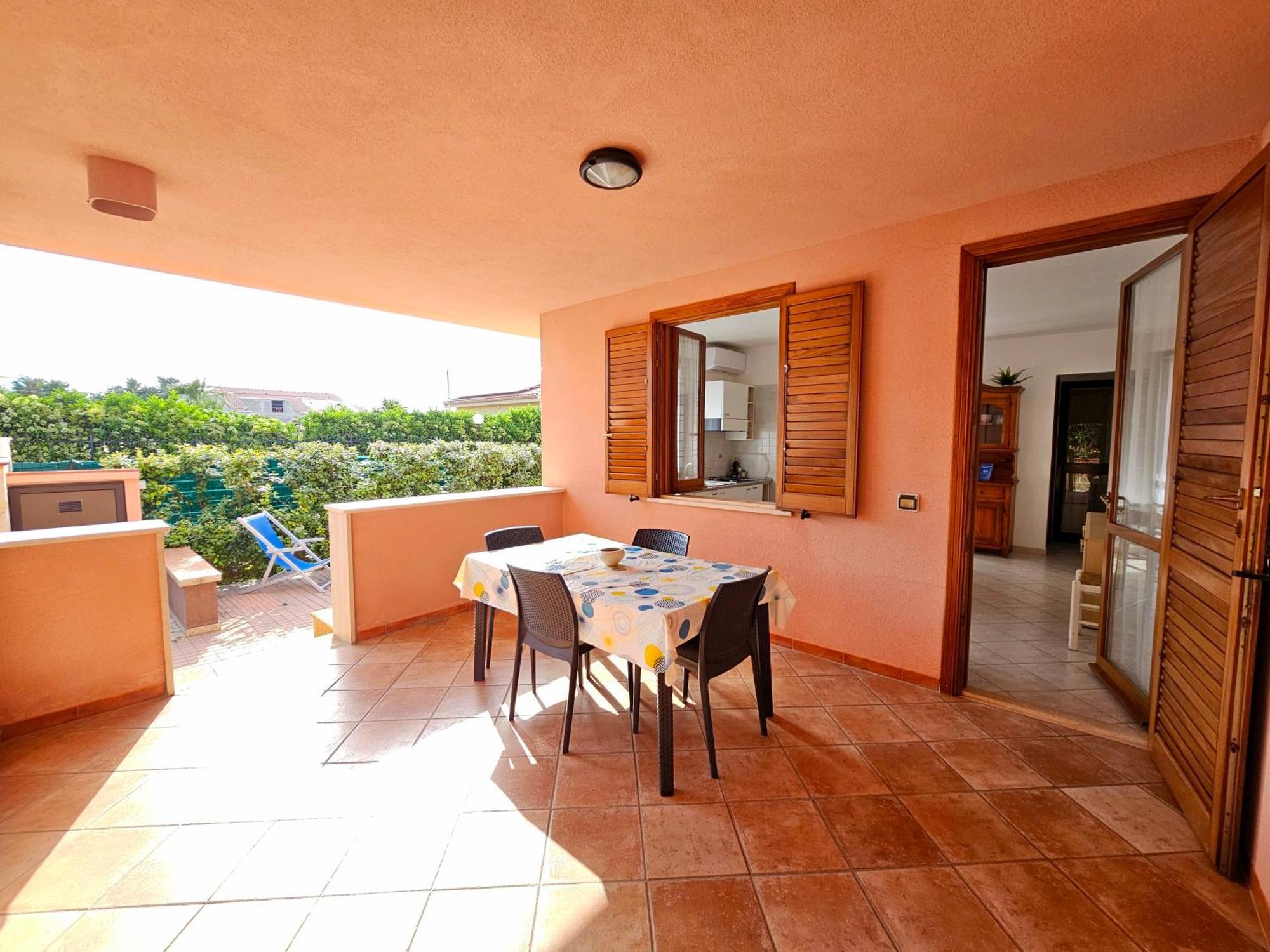 Costa Mediterranea Holiday Homes Campofelice Di Roccella Ngoại thất bức ảnh