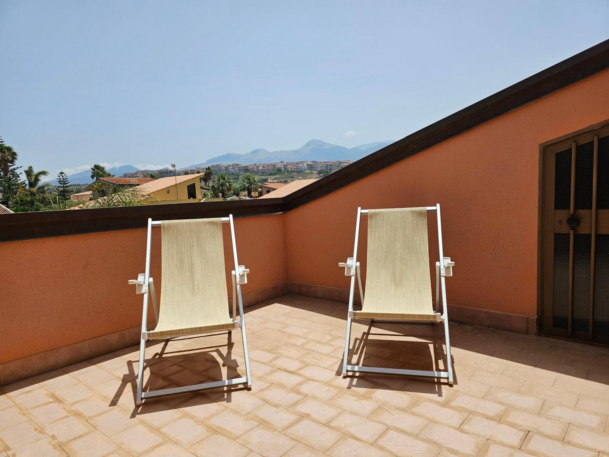 Costa Mediterranea Holiday Homes Campofelice Di Roccella Phòng bức ảnh