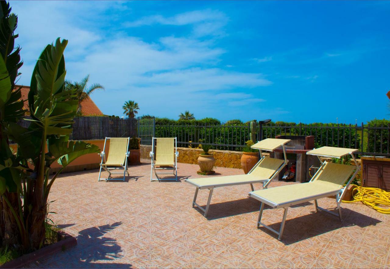 Costa Mediterranea Holiday Homes Campofelice Di Roccella Ngoại thất bức ảnh